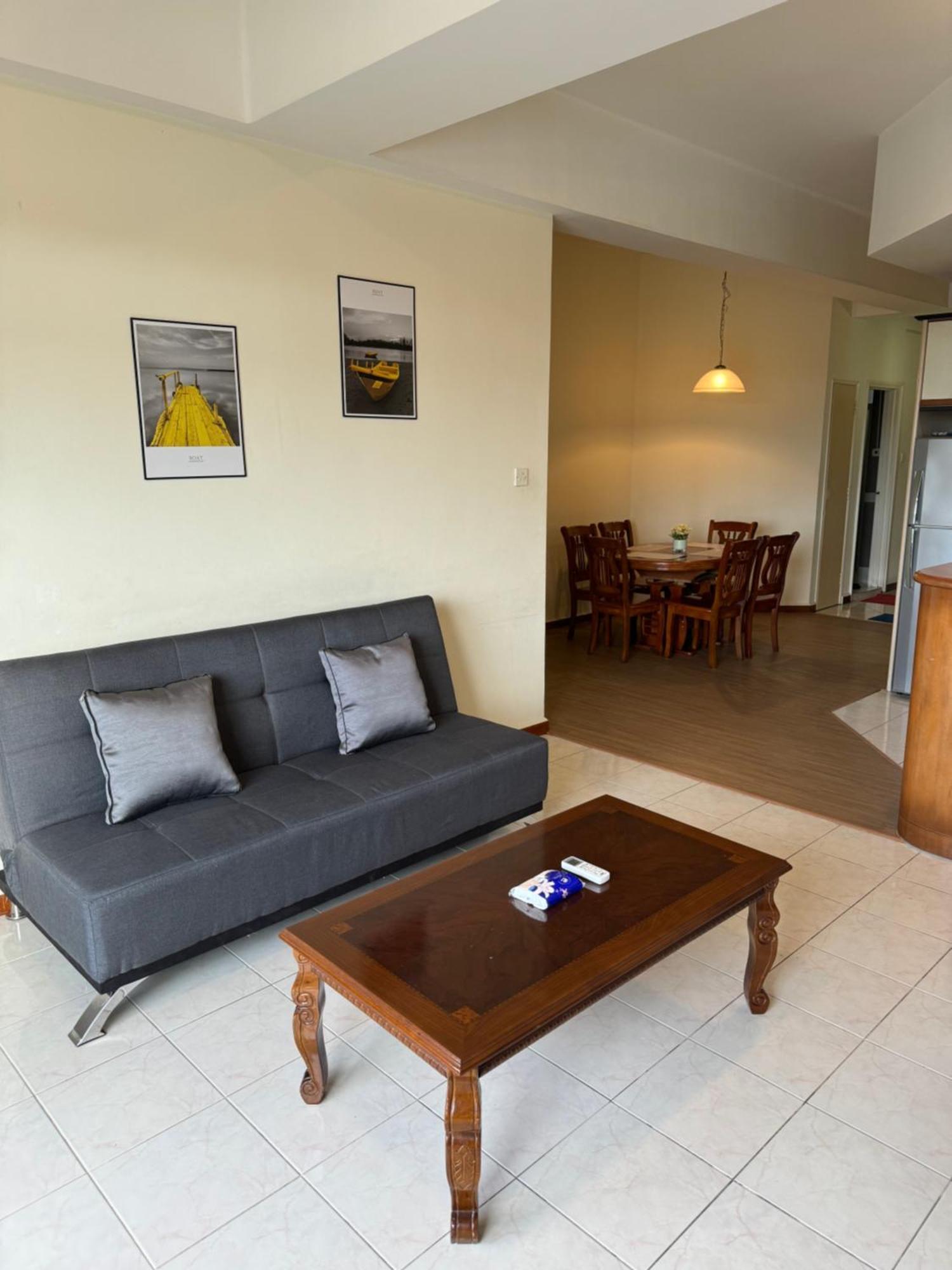 Riverview Home @Waterfront Kch Kuching Habitación foto